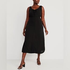 Old Navy Waist-Defined Sleeveless Crepe Midi Dress - Black - NWT